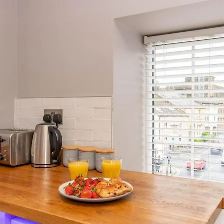 - Devonshire Court