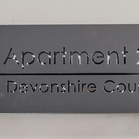 - Devonshire Court * 斯基普顿
