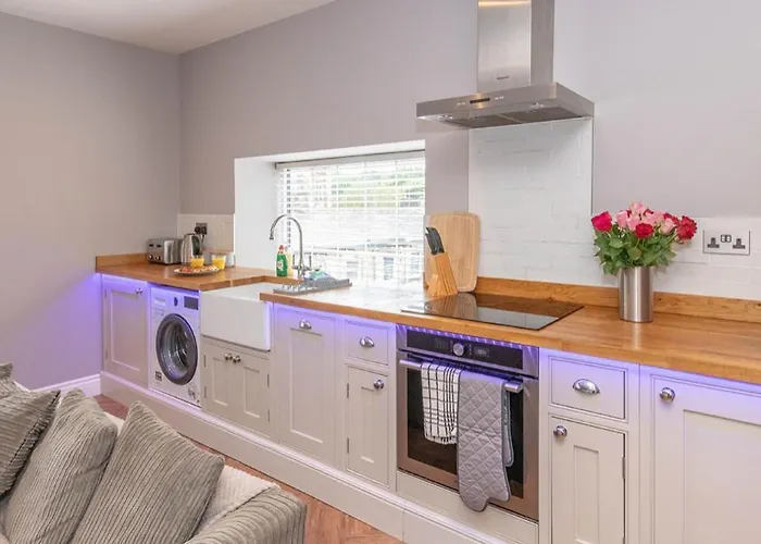 - Devonshire Court Skipton